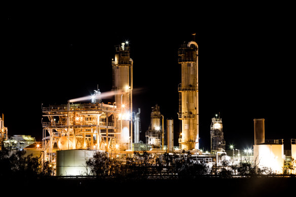 The carbon storage project will be built near Santos’ gas plant at Moomba, SA.