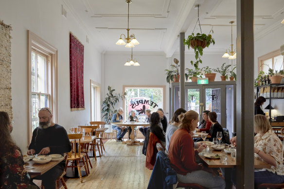 The popular Katoomba bistro does a mean breakfast.
