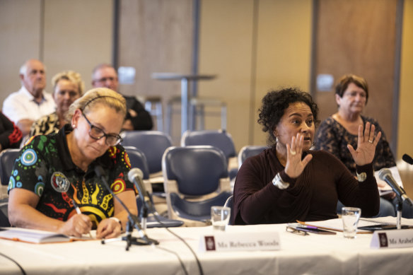 Rebecca Woods, Bogal Local
Aboriginal Lands Council and Arabella Douglas, CEO Currie County Group.