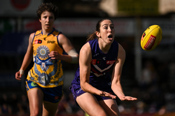 Aine Tighe marks for the Dockers in their win over West Coast.
