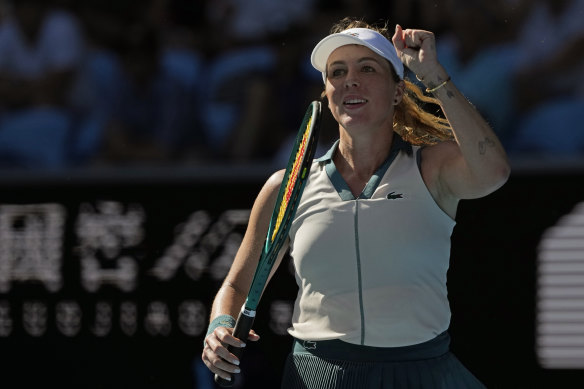 Anastasia Pavlyuchenkova says some fans were “meowing” at her during her match.