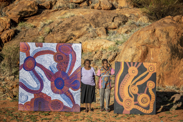 Betty Kuntiwa Pumani and her daughter Marina with some of their work in early 2020.