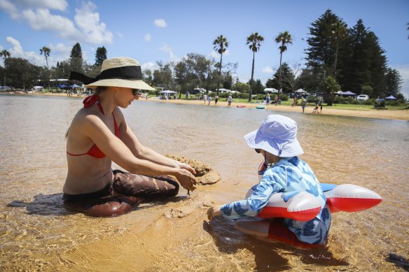 People at Narrabeen Lakes enjoyed the patches of sunny weather on Sunday, in the midst of a wet summer.