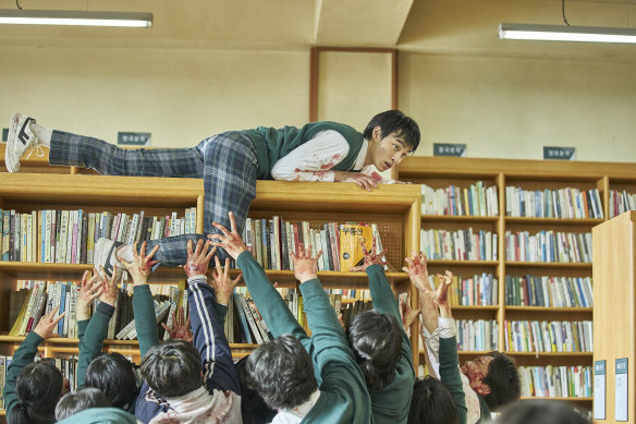 Yoon Chan-young as Lee Cheong-san in Netflix zombie thriller All of Us Are Dead.