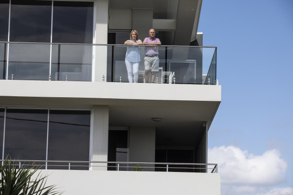 The Kingscliff couple said smoke rose from the balcony of the apartment below and seeped in through the air vents, even when the doors and windows were closed.