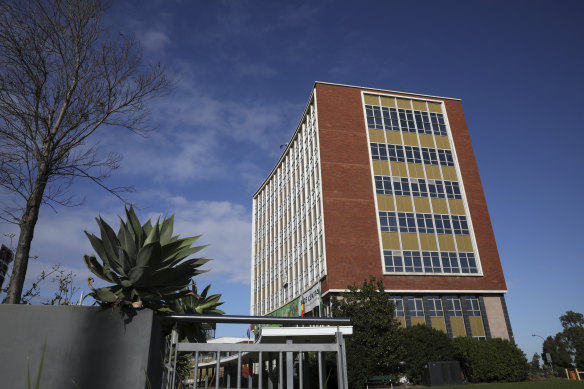 Ryde Civic Centre was built in 1964 in the International Style of modernist architecture. 