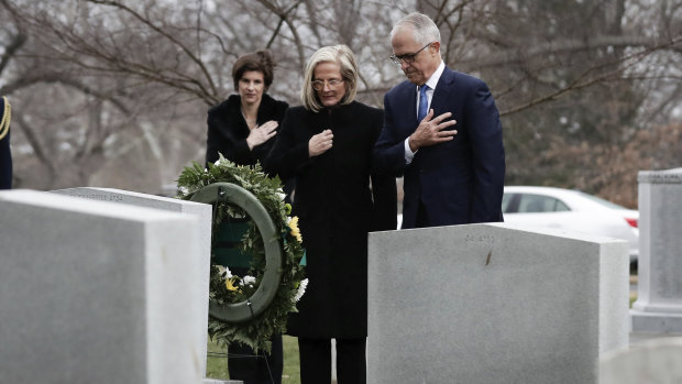 Prime Minister Malcolm Turnbull and Lucy Turnbull lay a wreath at the grave of Australian Pilot Officer Francis Milne during their visit to the Arlington National Cemetery.