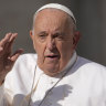 Pope repeats gay slur, Italian media reports