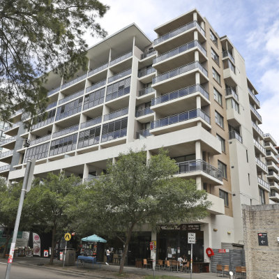 Mascot Towers owners settle with developer as founder buys $20 million Vaucluse home