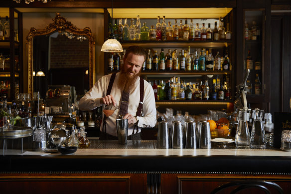 Expect old-school glamour and great cocktails at the Everleigh. 