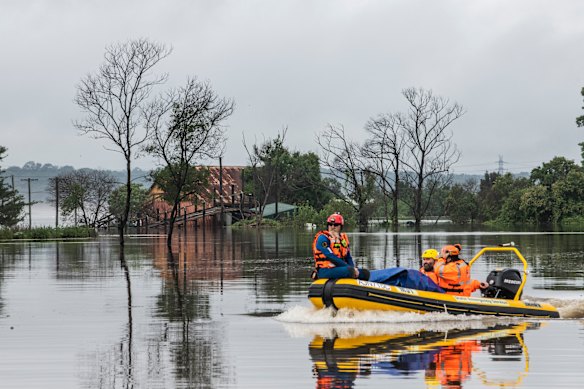 SES Volunteers deliveri urgent food and medical supplies to Wilberforce.  