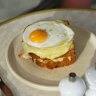 Croque madame.