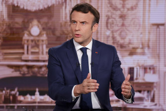 Fransa Cumhurbaşkanı Emmanuel Macron ve yeniden seçim için merkezci aday.