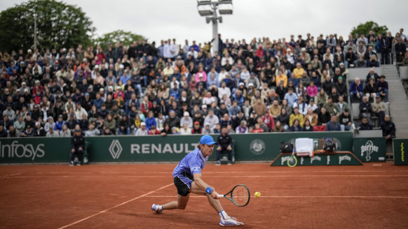 De Minaur needed all his fighting qualities to outlast Germany’s Jan-Lennard Struff.