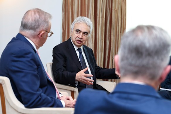 Prime Minister Anthony Albanese and Minister for Climate Change and Energy Chris Bowen meet with Dr Fatih Birol, Executive Director of the International Energy Agency on Monday.