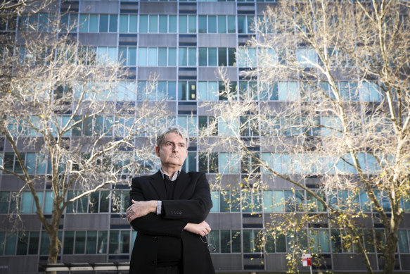Architect and Docomomo Australia president Scott Robertson wants the MLC building saved from demolition.