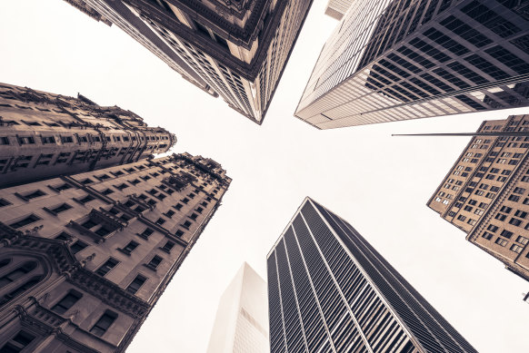 Wealthy foreign investors like Abramovich have long been able to move money into US funds using such secretive, roundabout setups, taking advantage of a lightly regulated investment industry and Wall Street’s willingness to ask few questions about the origins of the money.