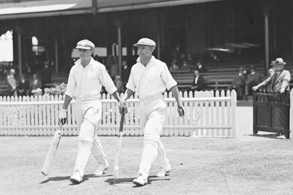 Don Bradman and Sid Barnes going out to bat in 1930
