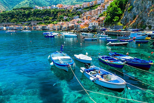 Unspoilt coast – a fishing village in Calabria.