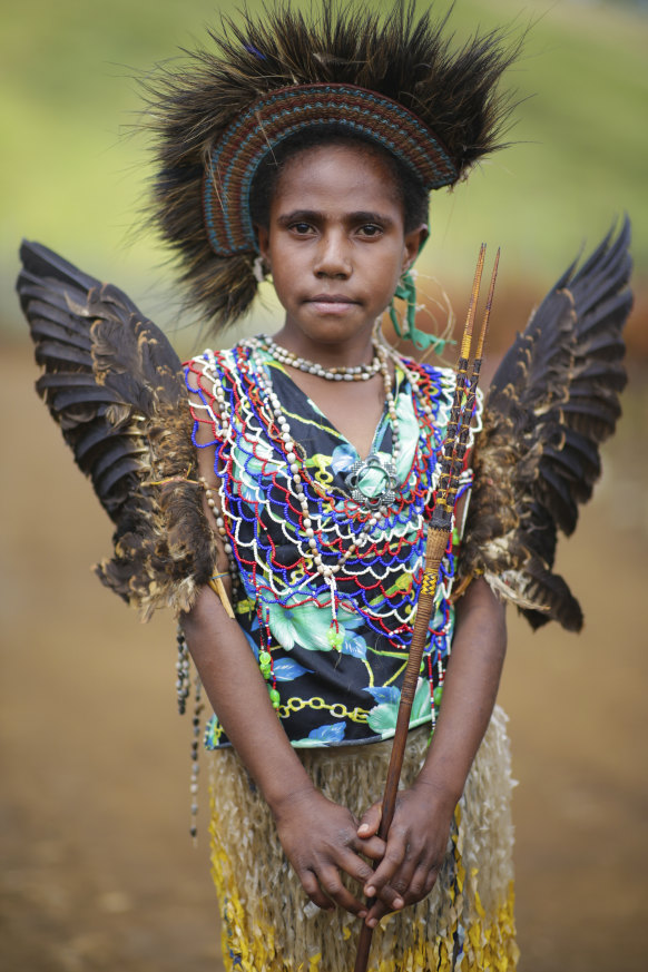 An Eastern Highlands girl in traditional attire in Kainantu.