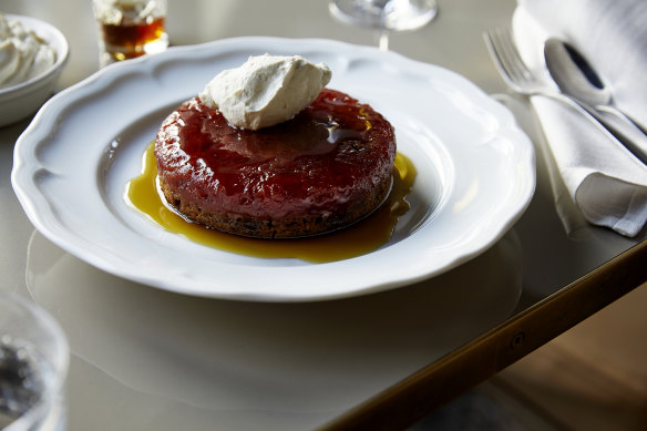 Steamed quince pudding with clotted cream.