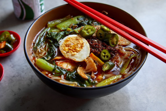 Har mee noodle soup with pork, whole prawns, water spinach and hard-boiled egg.