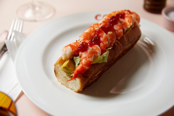 Prawn roll, iceberg, avocado and sauce ravigote.