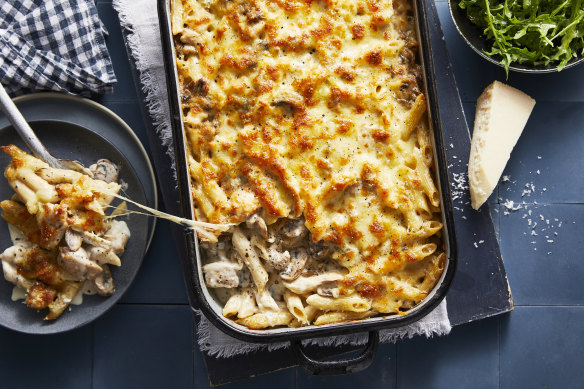 This chicken and mushroom pasta bake is all about the silky-smooth Alfredo sauce.

