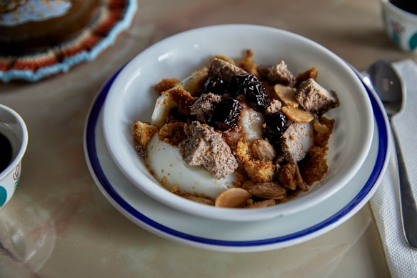 Milk pudding with choc halva crumble.