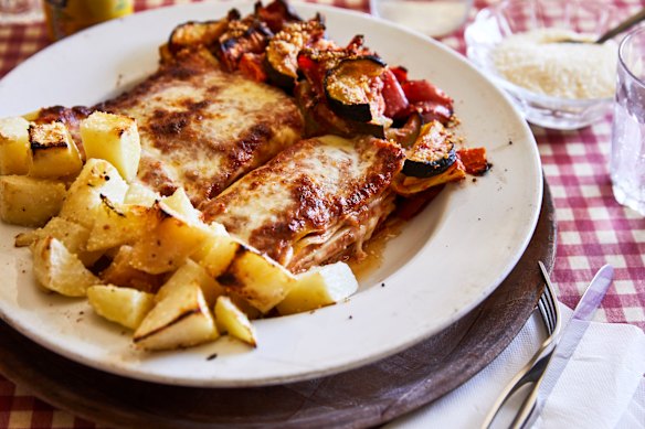 Lasanha à bolonhesa.