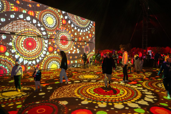Crowds enjoy Grounded featuring the work of Margaret Bloomfield.

