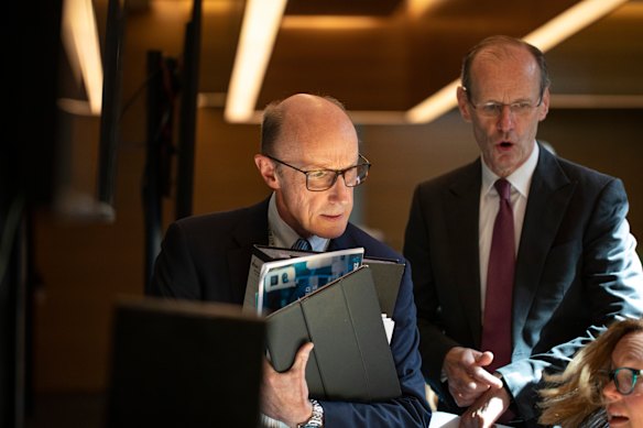 ANZ chair Paul O’Sullivan (left) and chief executive Shayne Elliott released an independent review into its markets division, as it was blasted by the financial regulator for long-standing governance failures. 
