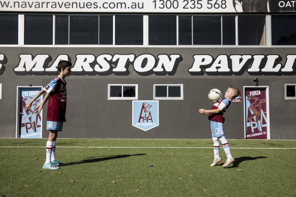 Soccer and dementia: heading must be banned until the age of 18