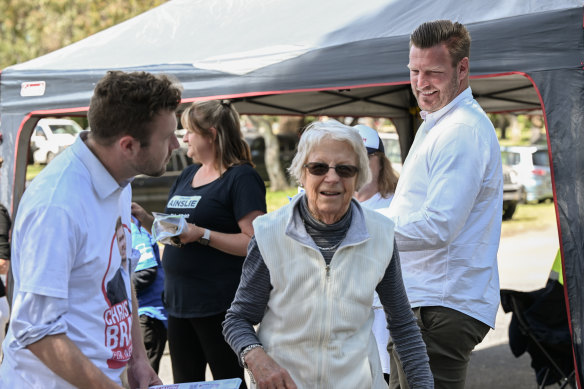 Chris Brayne (left) and Sam Groth (right) are locked in a tight battle for votes on the Mornington Peninsula seat of Nepean.