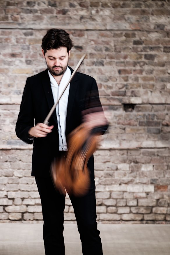 Lawrence Power performed with the Australian Chamber Orchestra for Isles of Light.