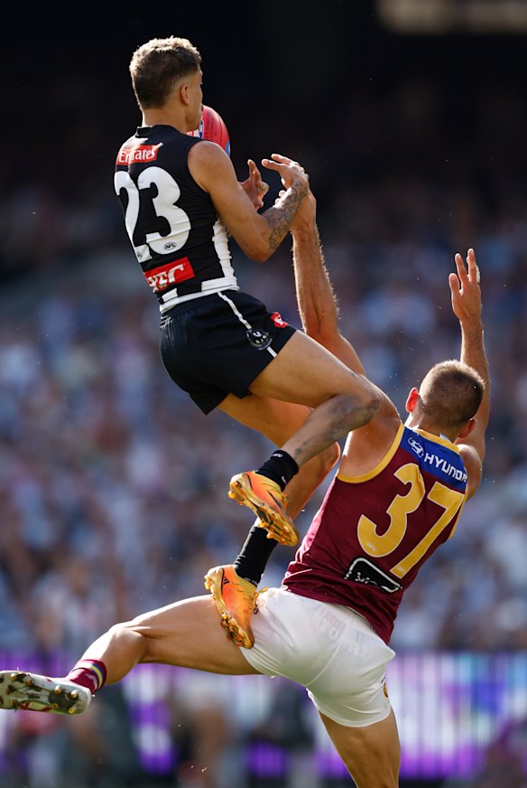 Bobby Hill flies on grand final day.