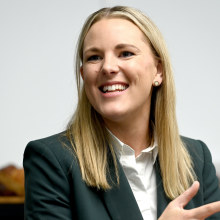  Kristin Raman
