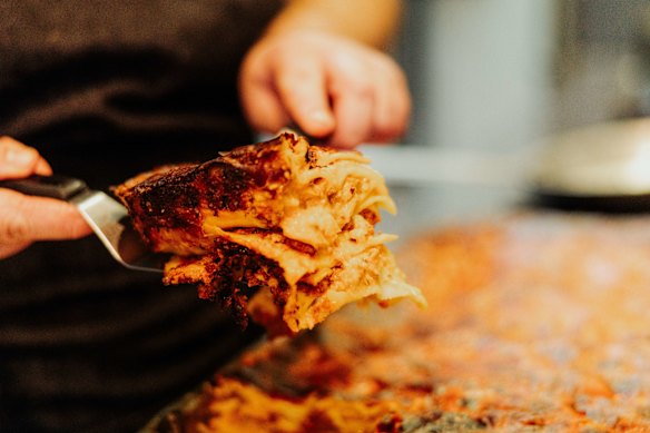 Lasaña en Betto Deli.