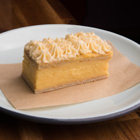 Vanilla slice at Pie Thief.