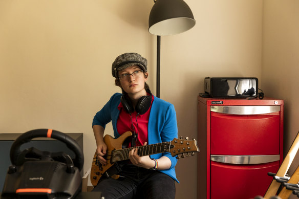 Maxwelle-Jane Dwyer is an audio engineer, who says many of her clients have cancelled work.