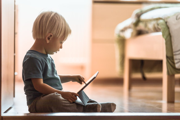 Toddlers who have higher screen time say less, hear less and have fewer back-and-forth exchanges with adults compared.