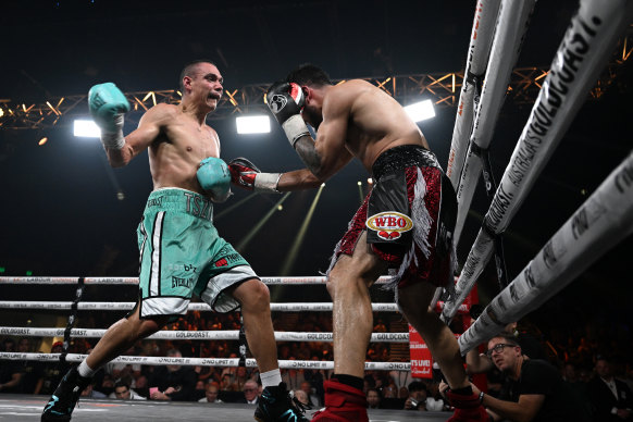Tim Tszyu easily accounted for Brian Mendoza last year, who six months earlier had accounted for Fundora in California.