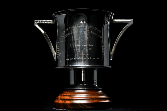 The unnamed trophy that was the prize in the 1945 “Interstate Rugby League Series” in PNG, believed to be the first-ever State of Origin game.