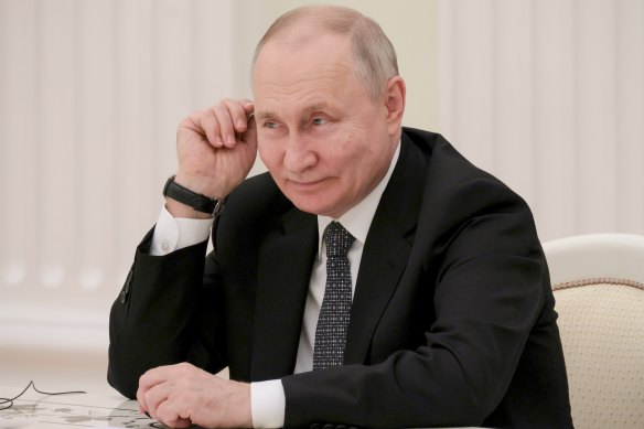 Russian President Vladimir Putin listens to Cuba’s Prime Minister Manuel Marrero Cruz and Ricardo Cabrisas Ruiz during their talks at the Kremlin in June.