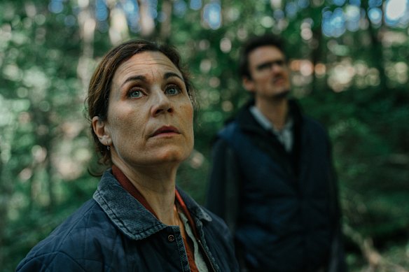 Nina Kunzendorf as Barbara Kramer and Tilman Strauss as Thomas Riedle in The Black Forest Murders. 