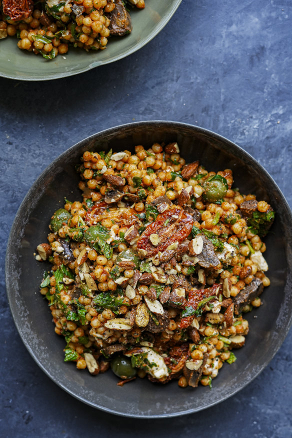 Tomatoey giant cous cous salad.