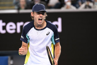 Alex de Minaur took a gutsy win on Tuesday to advance through to the second round of the Australian Open. 