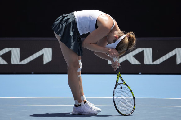 Danielle Collins, with a strapped knee, during her first round match against Anna Kalinskaya at the Australian Open.