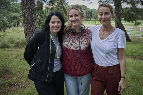 Matterson with (from left) writer Sarah Scheller and actor Asher Keddie on the set of Strife.