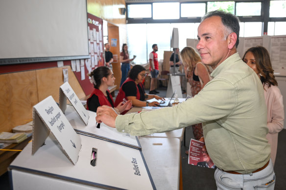 John Pesutto has won back the seat of Hawthorn.